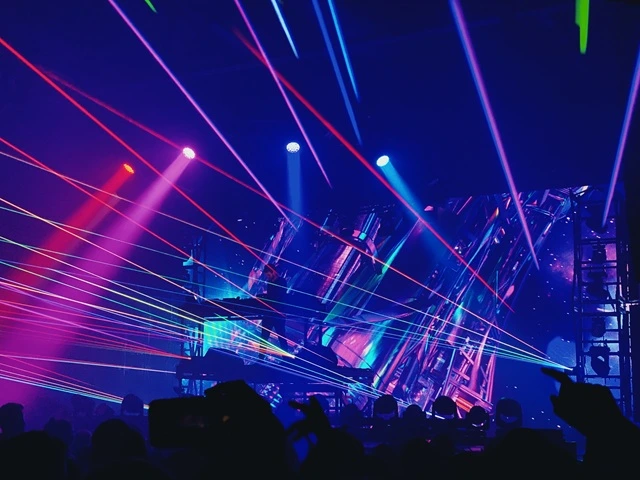 Manfaat Lampu Laser Panggung untuk Meningkatkan Experience Penonton